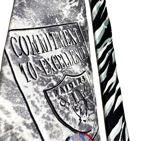 NFL, Raiders, 100% silk tie - Picture 3 of 16